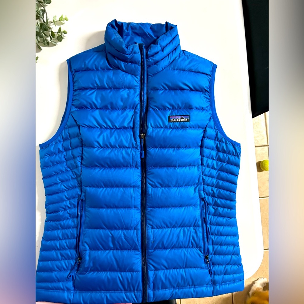 Women’s Medium Patagonia Down Vest